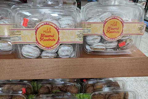 Loades of Cakes photo 2
